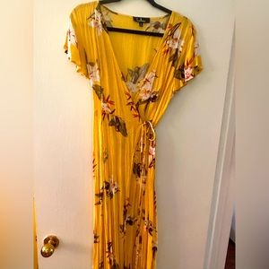 Woman’s maxi dress
